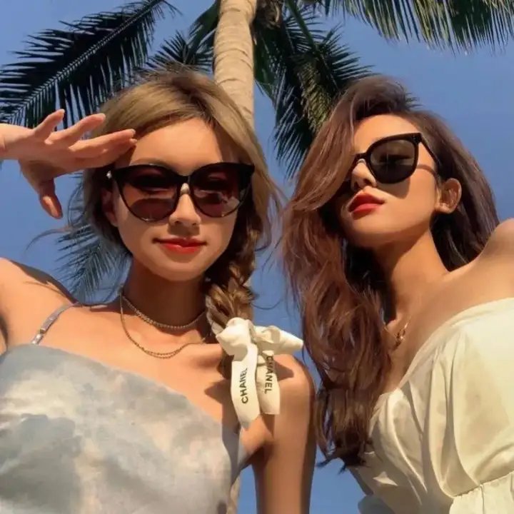 裸男怨女 封面
